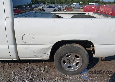 2004 Chevrolet Silverado 1500 Work Truck из США, поврежденный, VIN 1GCEC19VX4Z316735